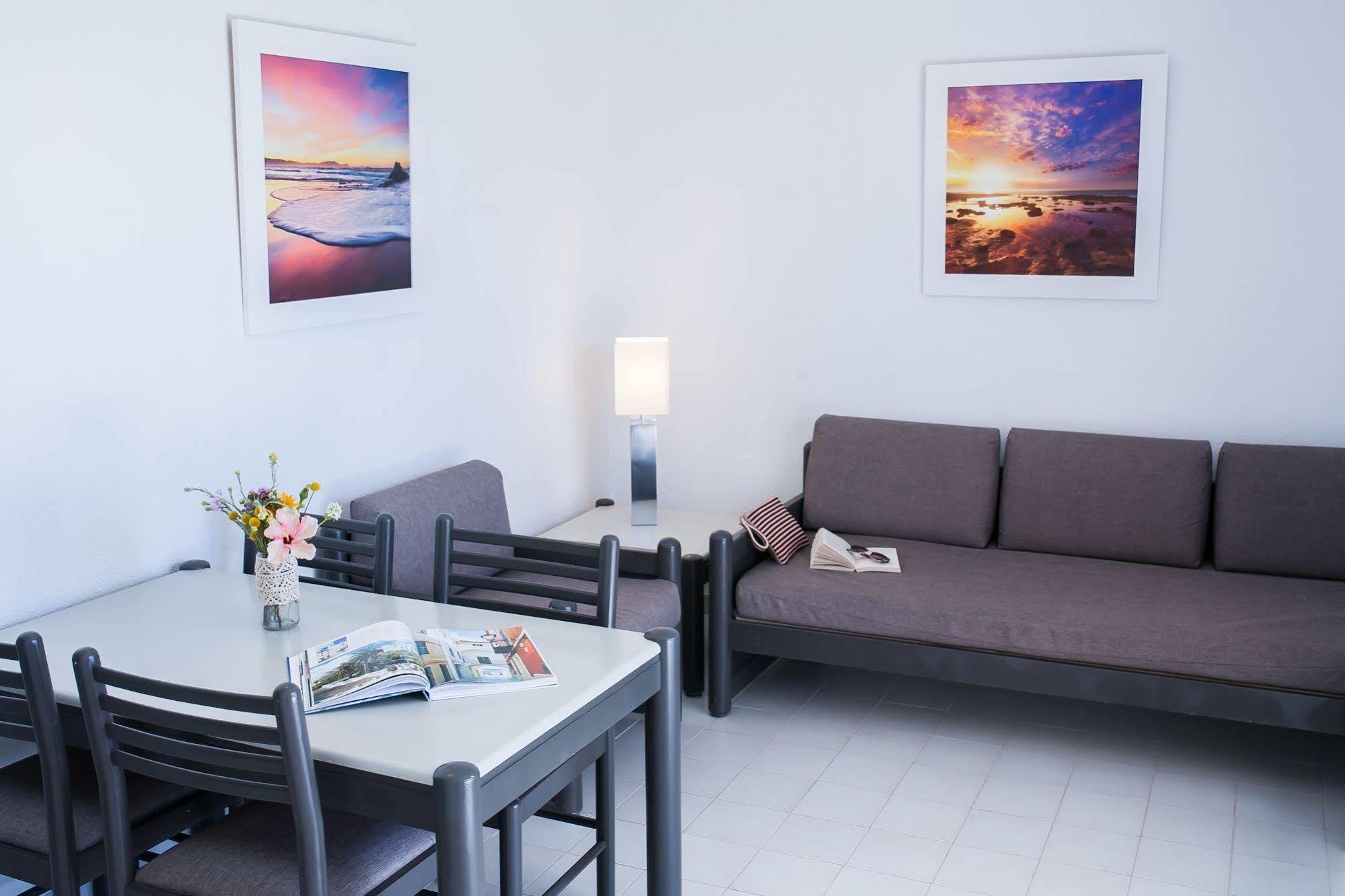 Apartamentos Portblue Rafalet S'Algar Buitenkant foto